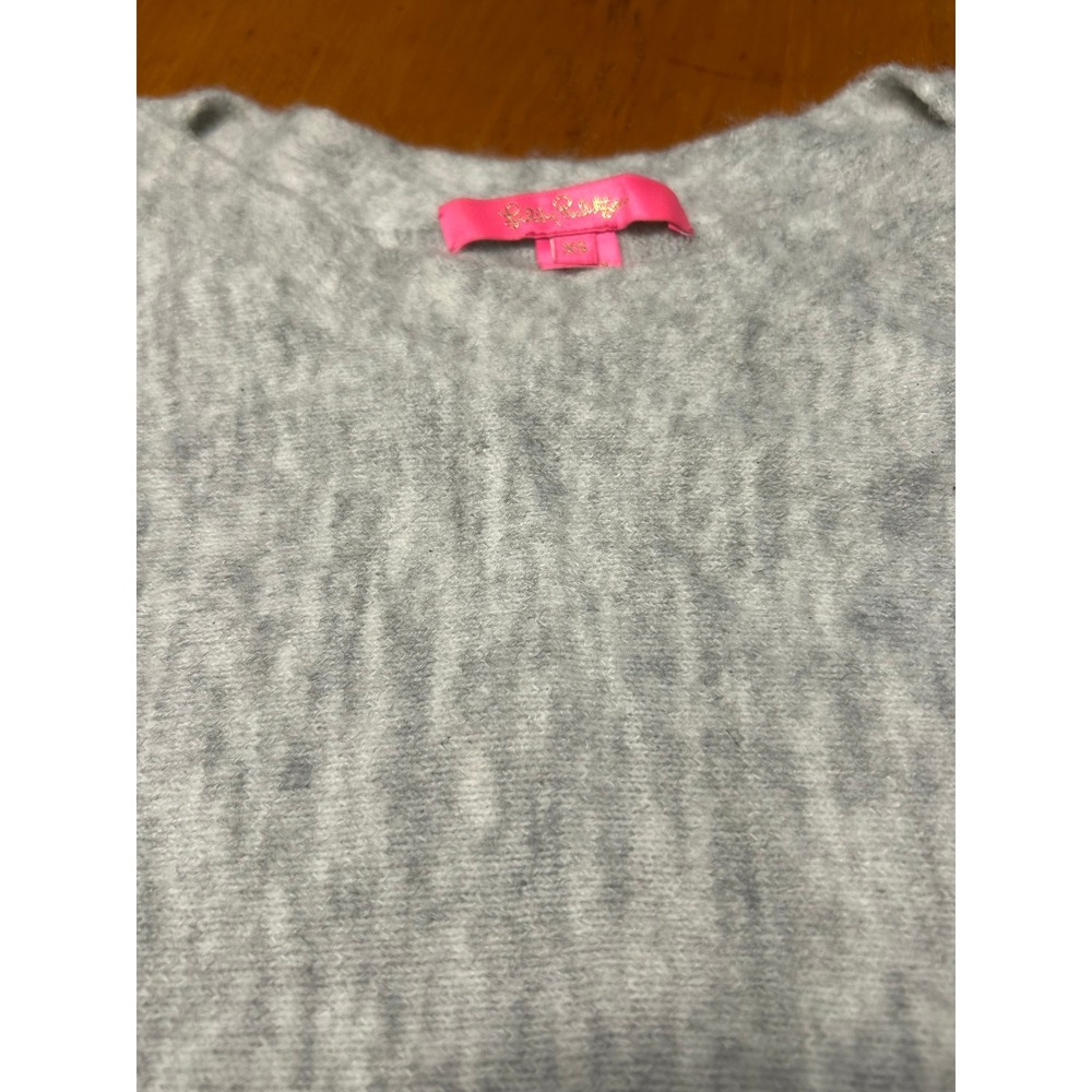 Lilly Pulitzer Arna Pullover Heathered Seaside Gray Button Shoulder Sweater XS - Picture 9 of 11